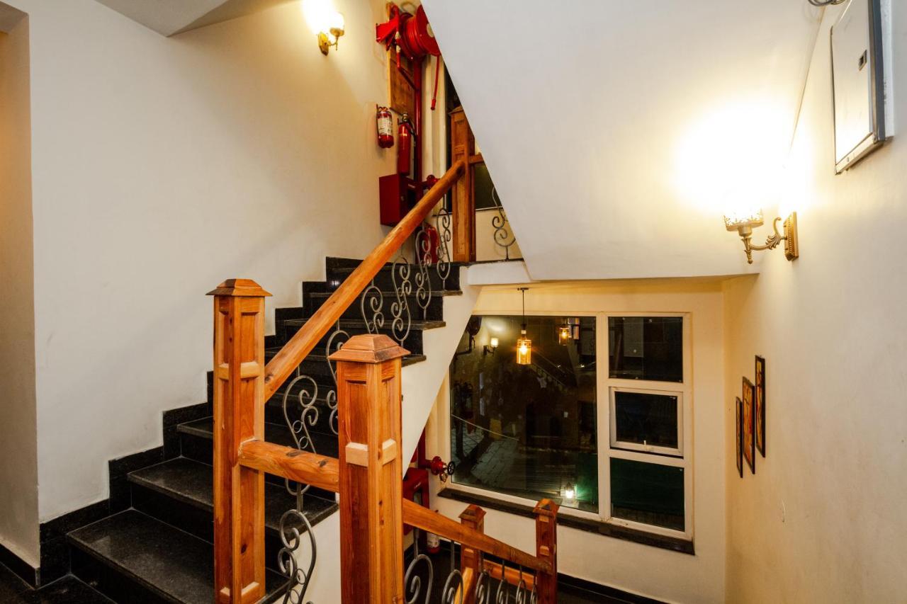Tripli Hotels Stone House Cottage Manāli Exterior foto
